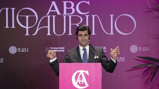 Morante de la Puebla: «ABC es el periódico que más atención dedica al mundo del toro»