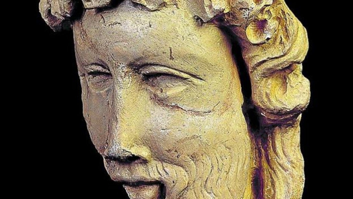 Detalle de la cabeza de Baco de Arcaya