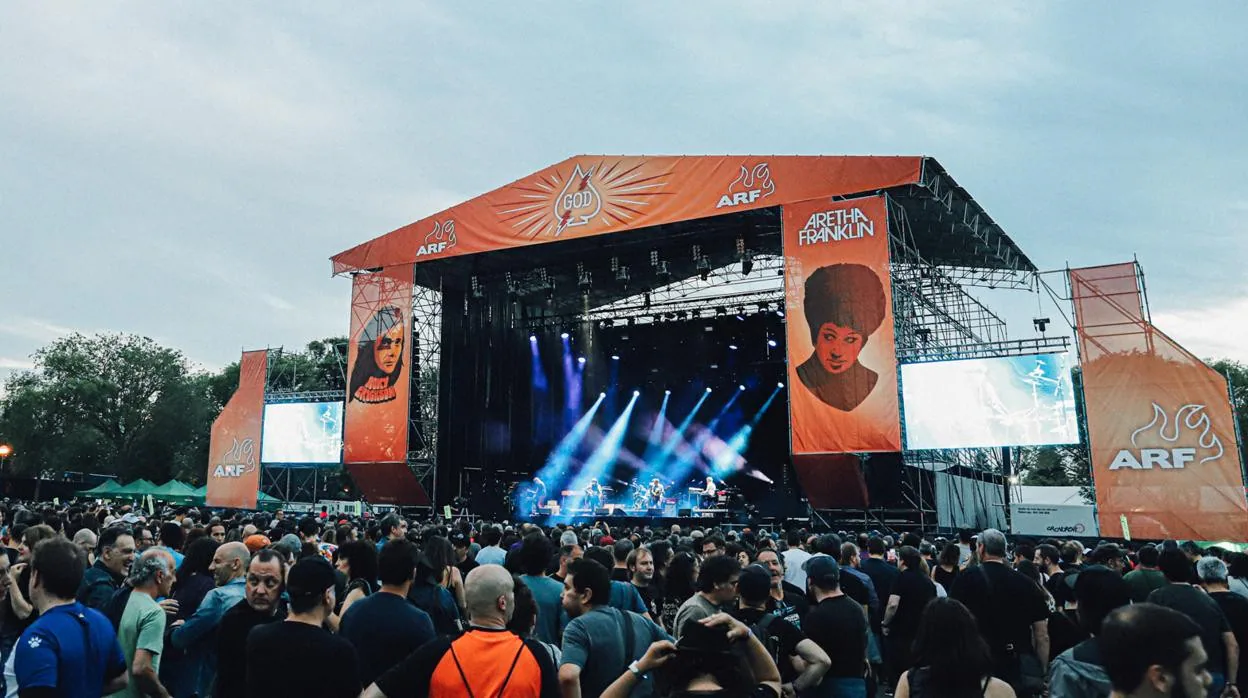El escenario grande de Azkena Rock Festival
