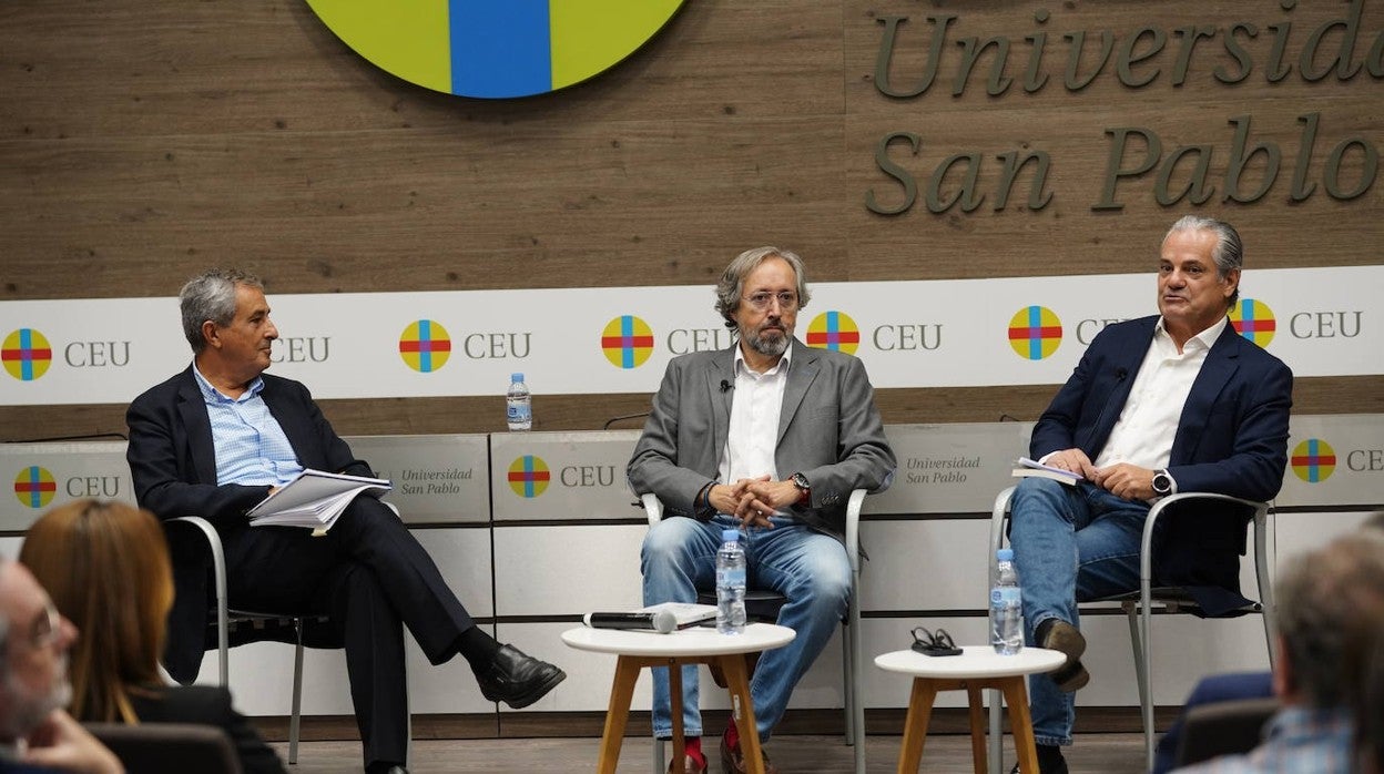 Agustín Domingo, Juan Carlos Girauta y Marcos de Quinto