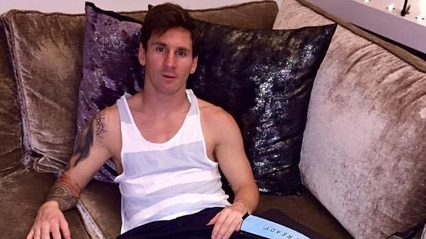 Messi recibe tratamiento también en casa