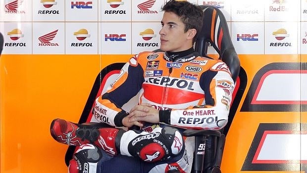 Marc Márquez, en el box de Honda