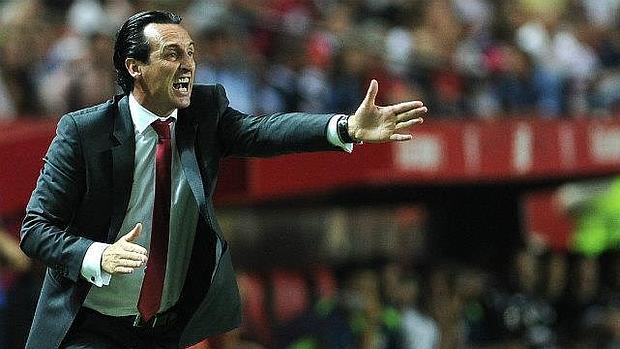 Emery, su único gol en Primera y el detalle de Craioveanu