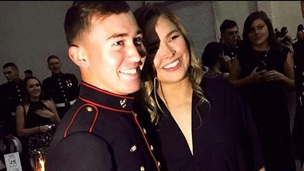 Rousey, en el baile del Cuerpo de Marines