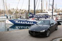 &quot;Maserati&quot;, de Soldini, en la Sidney-Hobart con dos españoles