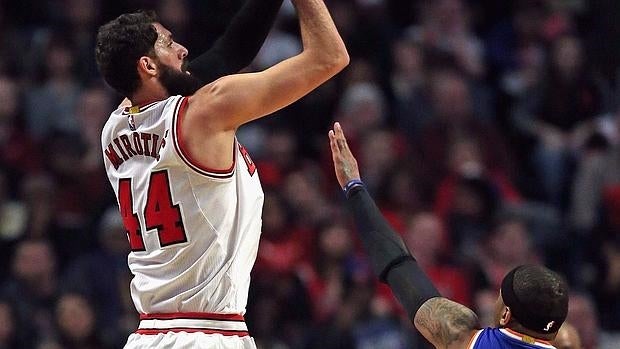 El alucinante triple de Mirotic que dio la bienvenida a 2016