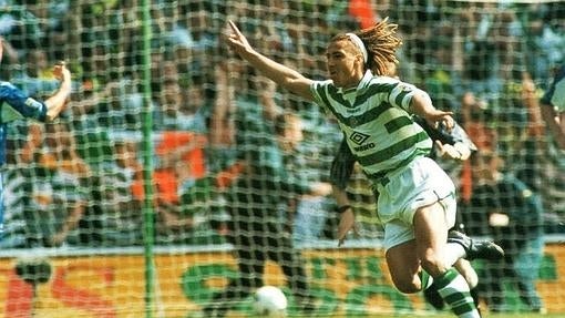 Larsson, en su etapa en el Celtic