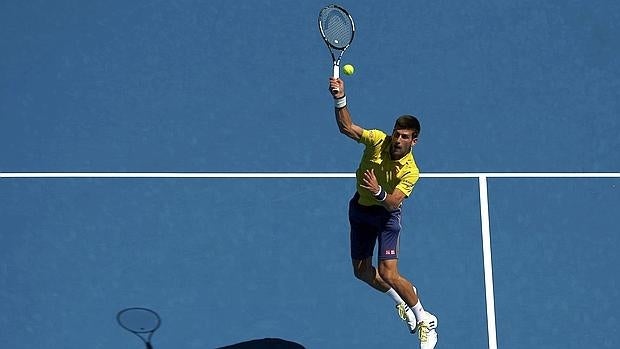 Novak Djokovic, durante su partido de primera ronda en Melbourne