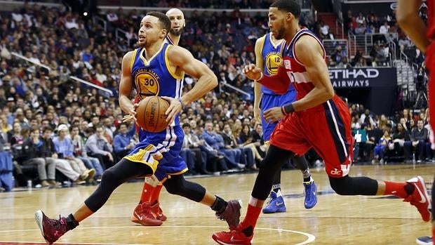 Stephen Curry se eleva a una cifra estraosférica, 51 puntos