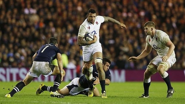 El inglés Courtney Lawes, en acción