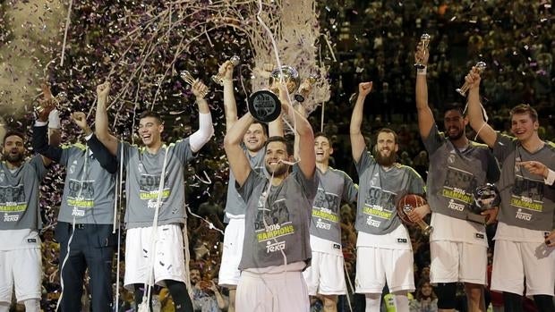 Las 7 diferencias entre el Madrid de basket y el de fútbol