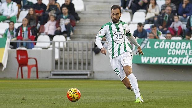 Deivid conduce el esférico en El Arcángel