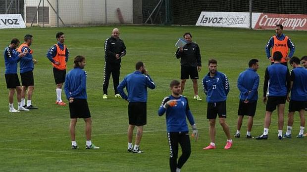 El Cádiz CF retomará mañana los entrenamientos