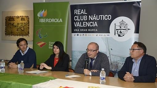 El presidente del Náutico presenta la regata