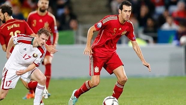 Busquets, en un partido ante Bielorrusia