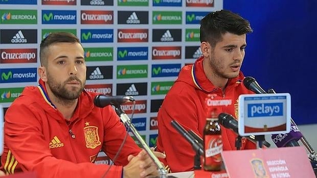 Jordi Alba: «Casillas está entre los tres o cuatro mejores porteros del mundo»