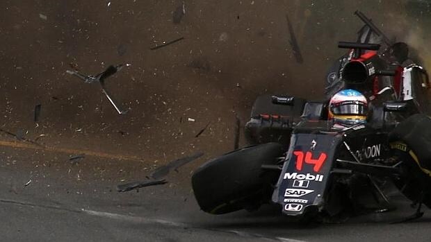 Fernando Alonso, en su accidente en Australia