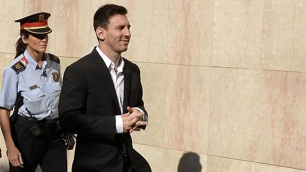 Messi, en una de sus visitas al juzgado