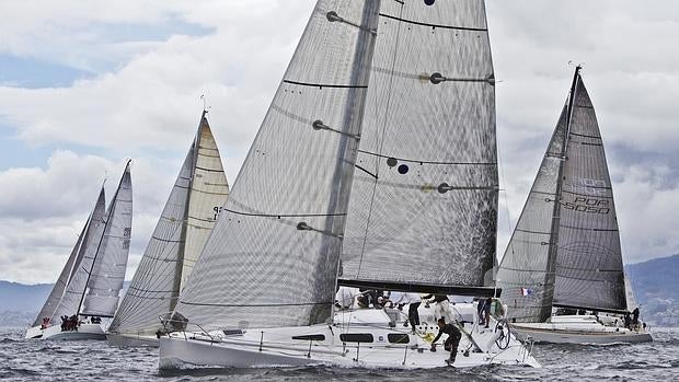 Los crandes cruceros vuelven a surcar la Ría