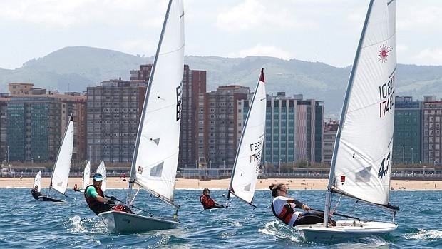 Este fin de semana, en Gijón, Optimist, Laser Standard y Laser 4.7.