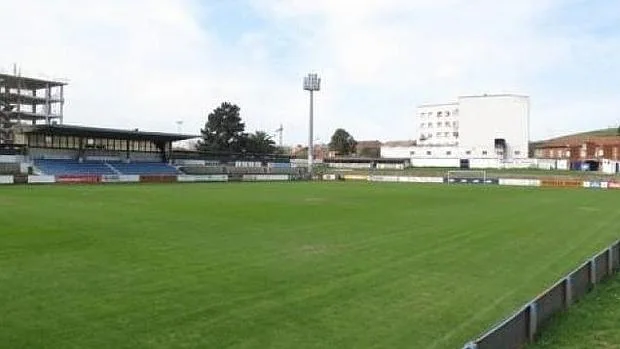 Estadio Miramar, donde juega sus partidos el Marino de Luanco