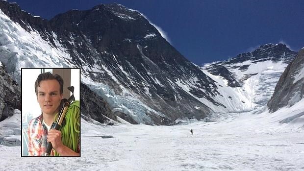 Muere el holandés Eric Arnold un día después de hollar la cima del Everest