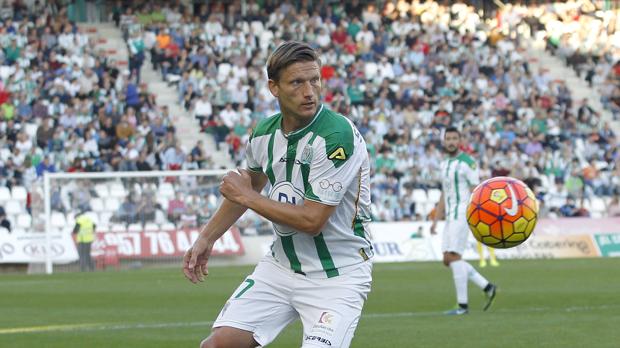 Stankevicius, lateral del Córdoba CF, en El Arcángel