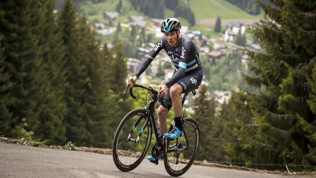 Froome desbanca a Contador en el Dauphiné Liberé