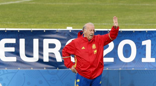 Del Bosque, en un entrenamiento de la selección española