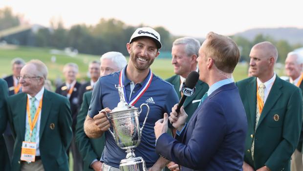 Dustin Johnson se hace grande en Oakmont