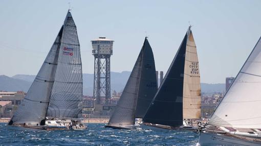 Rápido inicio de la regata de altura Alfonso XIII