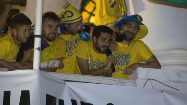 Las 10 anécdotas de la fiesta del ascenso del Cádiz CF a Segunda