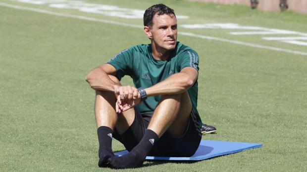 La intensidad de Poyet en los entrenamientos no cesa