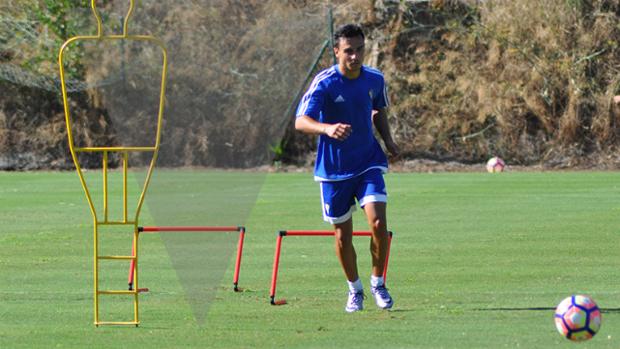 Álvaro García ya entrena con el grupo