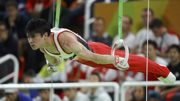 Kohei Uchimura, en el ejercicio de anillas