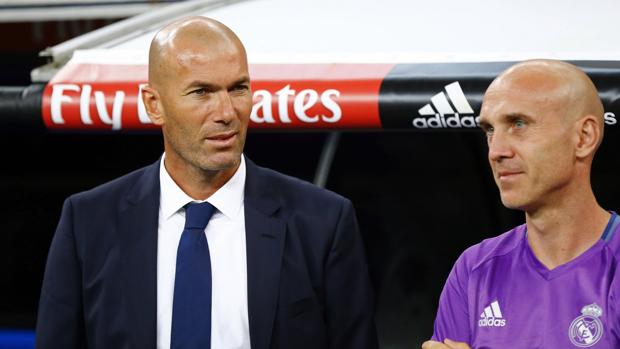 Zinedine Zidane asume su primera temporada en el Madrid desde el inicio