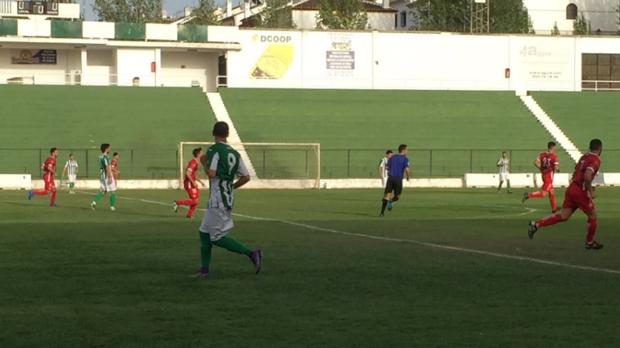 Partido de Liga del Grupo IX de Tercera entre el Antequera y el CD Rincón