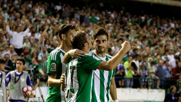 Ante el Málaga, récord de asistencia al Villamarín