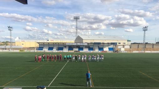 Arroyo CP y Díter Zafra, antes del inicio del partido de esta jornada