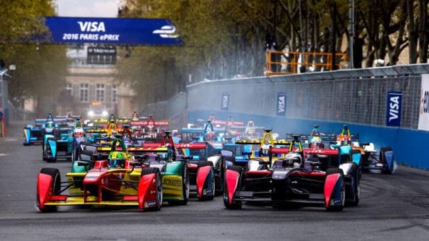 Salida del pasado ePrix en París