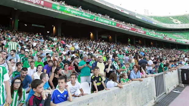 Iniciativa del Betis para llenar el Villamarín ante el Español