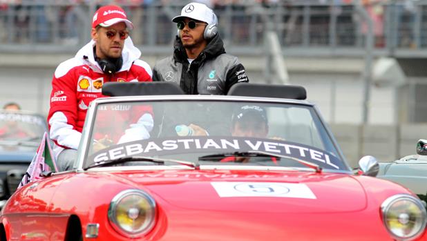 Vettel, con Hamilton antes del Gran Premio de México