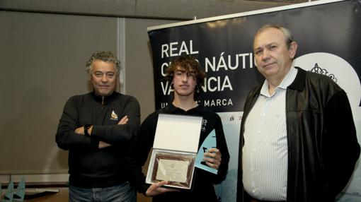 Finn Mullee y Pep Cazador, campeones de España de Láser 4.7 sub18 y sub16