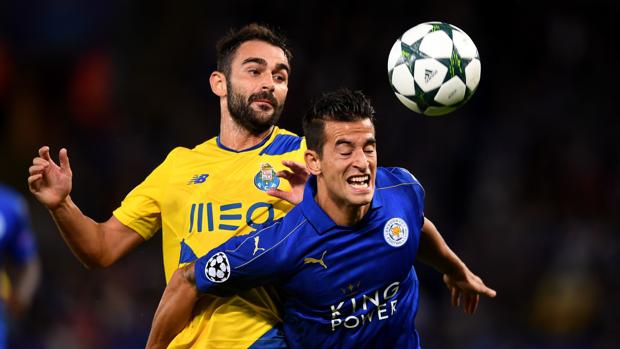 Adrián, en un partido de Champions ante el Leicester