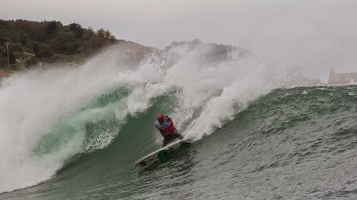 Mundaka se prepara para una batalla histórica en el Red Bull Rivals