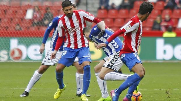 El Sporting de Rubi no mejora al de Abelardo