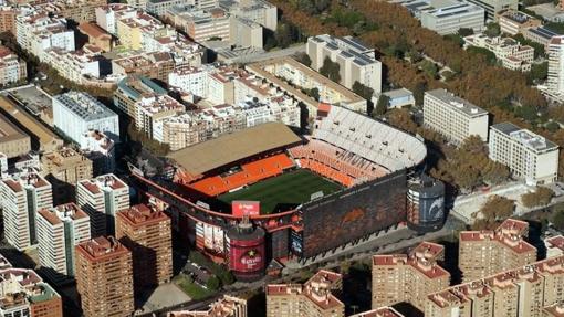 El estado de los veinte campos de Primera, a examen