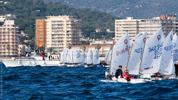 Palamós acoge la cuarta cita de Optimist