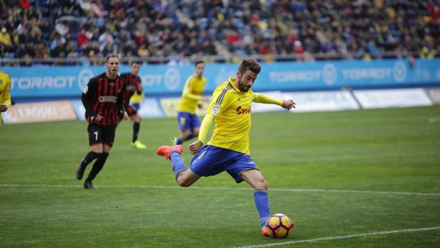 Cádiz CF-Reus (0-0) Helados en casa