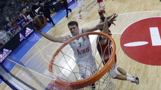 El Madrid asegura su presencia en los playoffs de cuartos